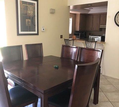 3rd image of 48916 Eisenhower Dr