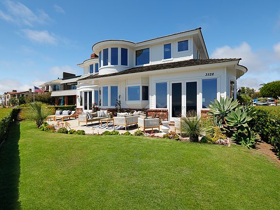 2nd image of 3528 Ocean Blvd