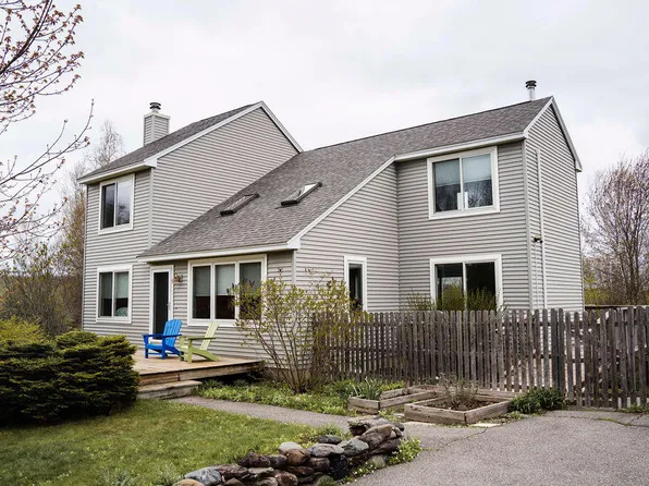 14 Vista Way, Glenburn, ME 04401