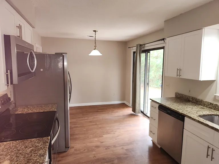 502 Millhouse Rd — Photo 12