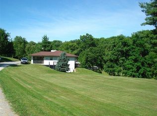 3758 Spring Grove Rd, Bethel, OH 45106