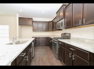 4261 Liberty St, Aurora, IL 60504