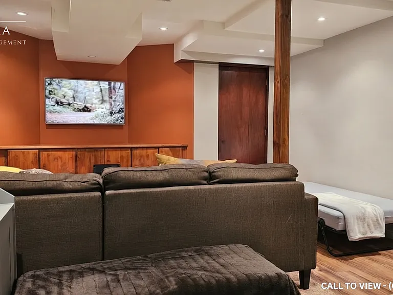 266 Van Allen Gate — Photo 1