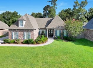 228 Coquille Ln, Madisonville, LA 70447