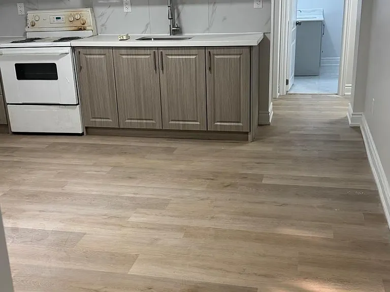 6 Kitson Dr — Photo 3