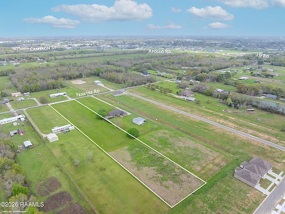 5th image of 600 Fenetre Rd