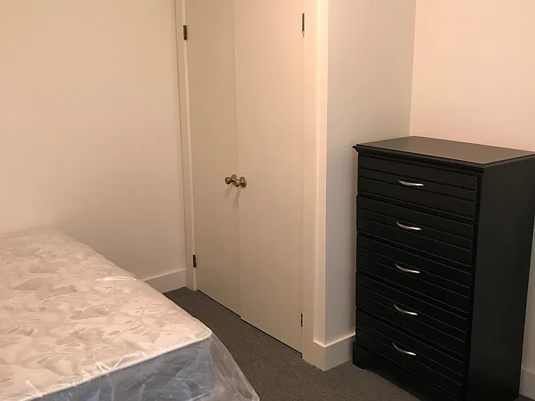 114 Highland Pl #2 — Photo 8