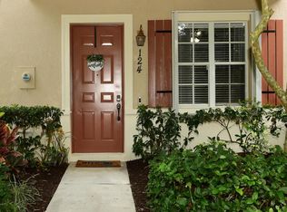 124 E Indian Crossing Cir, Jupiter, FL 33458