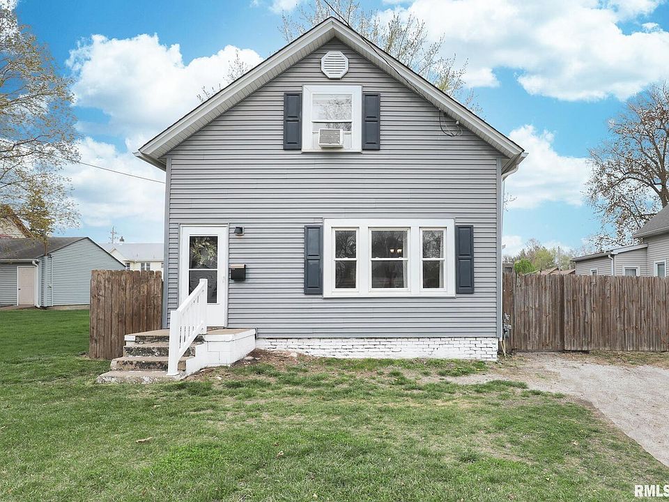 1st image of 1723 19th Ave