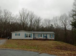 135 Cripple Creek Ln, Statesville, NC 28677