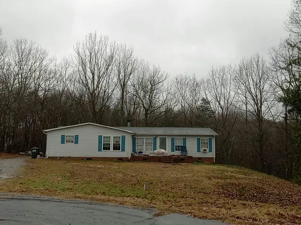135 Cripple Creek Ln, Statesville, NC 28677