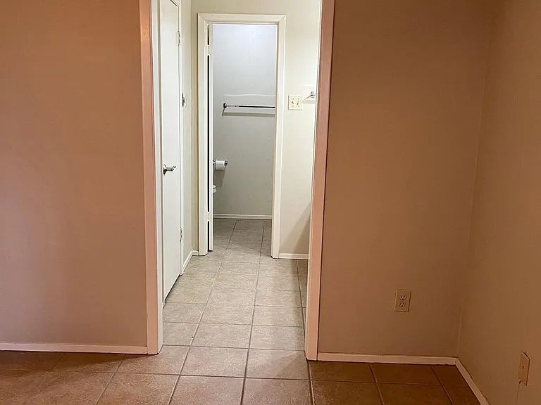 400 W South Town Dr #107 — Photo 40