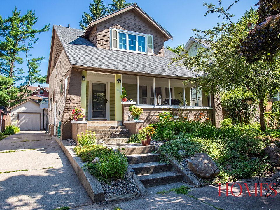 1st image of 1011 Prince St SE