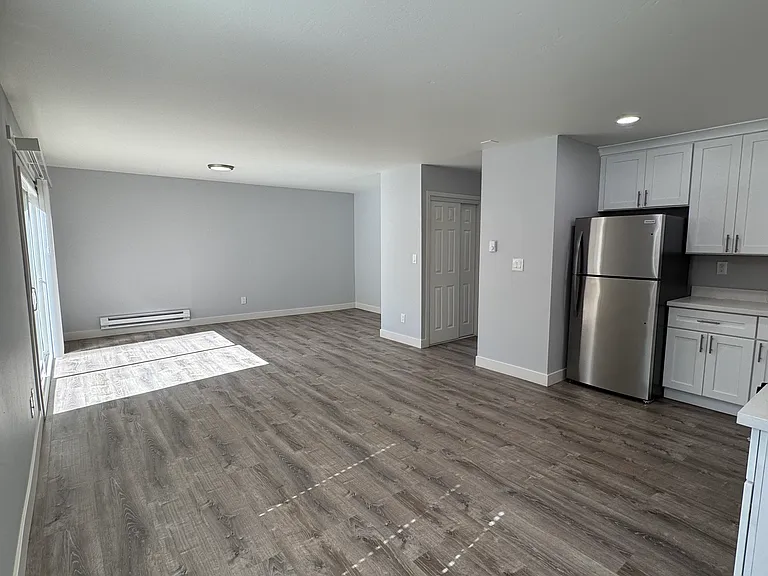 Silicon Valley Apartments — Photo 43