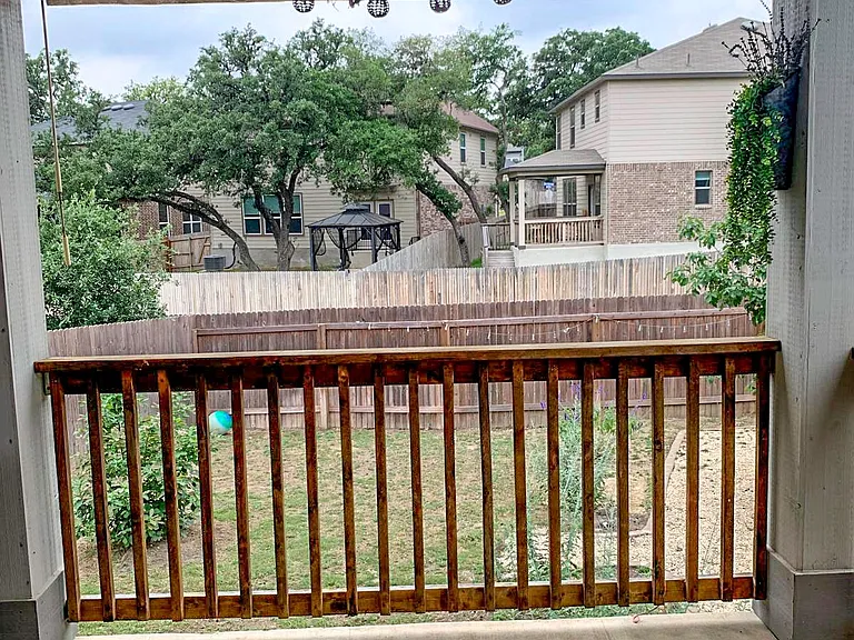 8134 Emmeline Dr — Photo 60