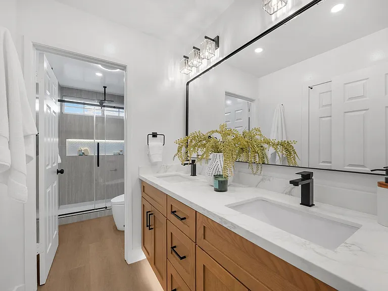 11502 Bingham St — Photo 43
