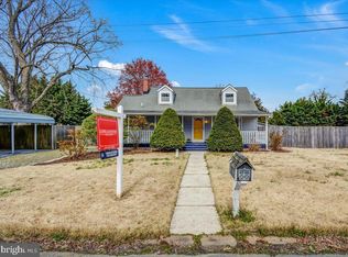 4 Steuart Ln, Edgewater, MD 21037