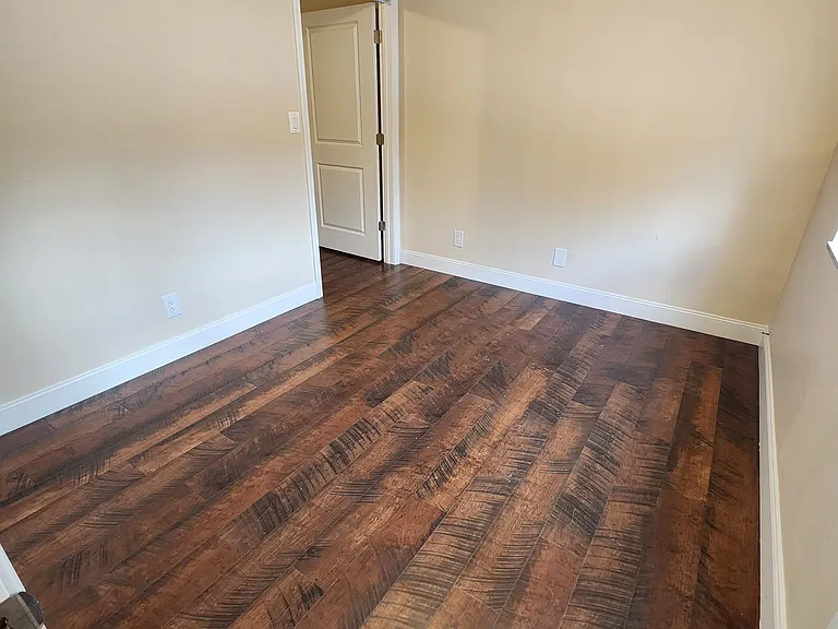 1201 Highwood Rd #5 — Photo 5
