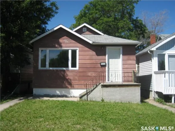 914 Retallack Street, Regina, SK S4T 2H1