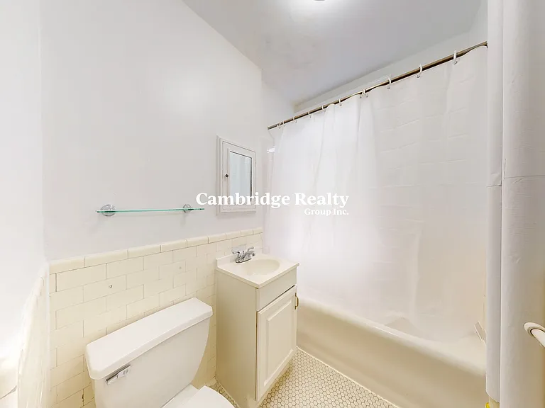 170 Maple St #207T — Photo 9