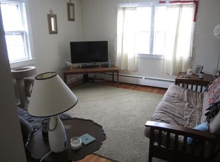 264 Washington St APT 5, Marblehead, MA 01945