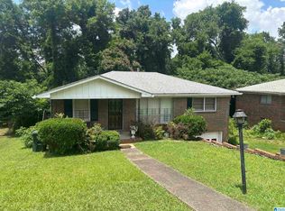 1440 Matt Leonard Dr SW, Birmingham, AL 35211