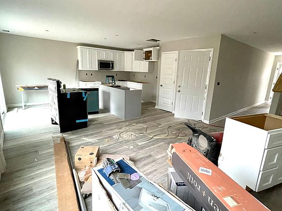 Living Room / Kitchen / Dining