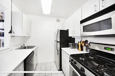 Rented by Nicole Fishman, LREB