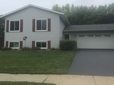 416 N Amparo St, Elkhorn, WI, 53121