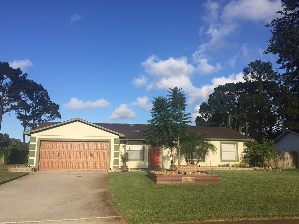 1st image of 4681 Hidden Lake Dr