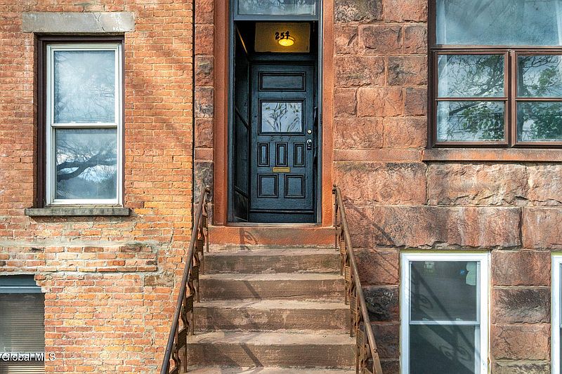 4th image of 257 Western Avenue
