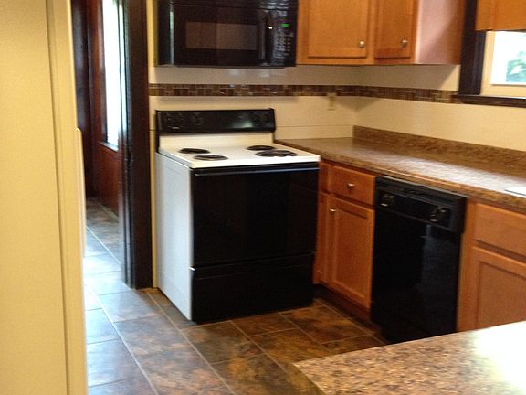 3rd image of 6810 Plymouth Ave