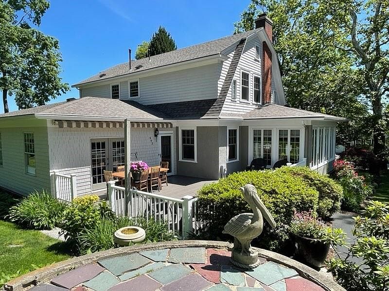 493 Warwick Neck Ave, Warwick, RI 02889 Zillow