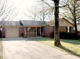 2107 S Jackson Ave, Russellville, AR 72802