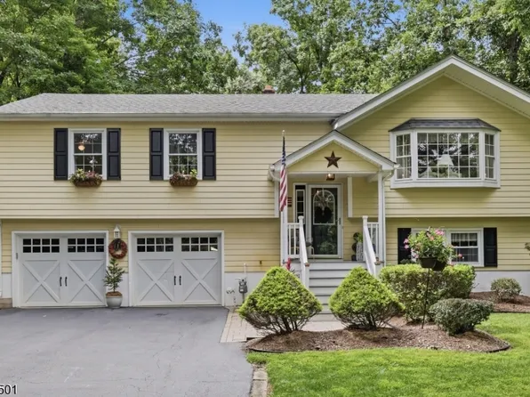62 Lawrence Rd, Randolph Twp., NJ 07869