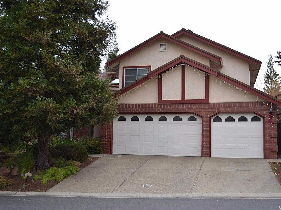 1st image of 3481 Emerson Dr