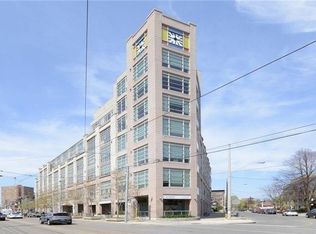 437 Roncesvalles Ave #221, Toronto, ON M6R 3B9