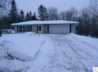 2214 Springvale Rd, Duluth, MN 55811