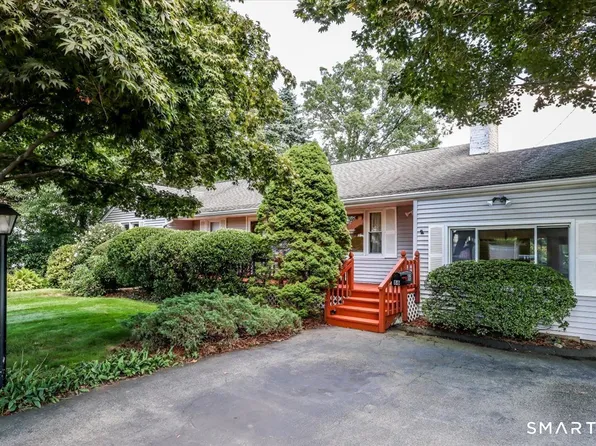 86 Crown Street, Trumbull, CT 06611