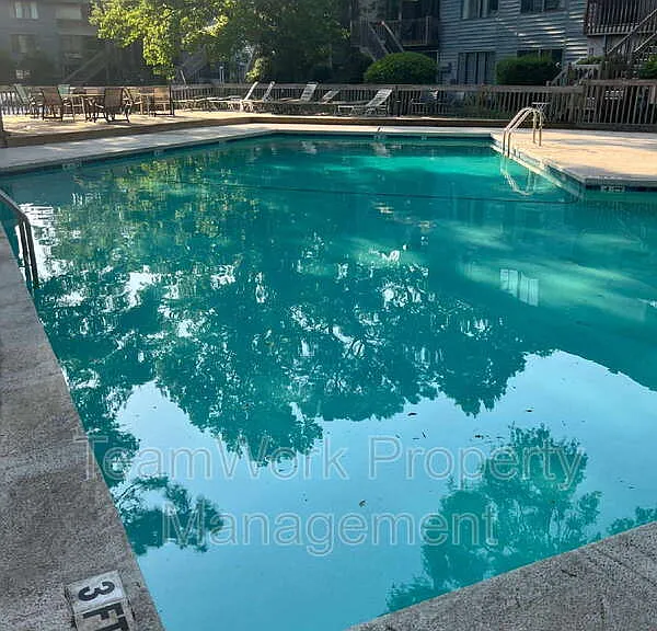 1161 Shadow Lake Cir #E — Photo 30