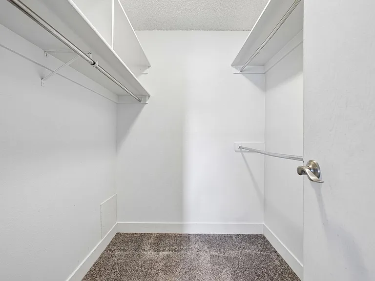 Brighton Place Apartments — Photo 54