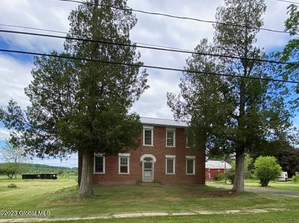 573 W Ames Road, Canajoharie, NY 13317