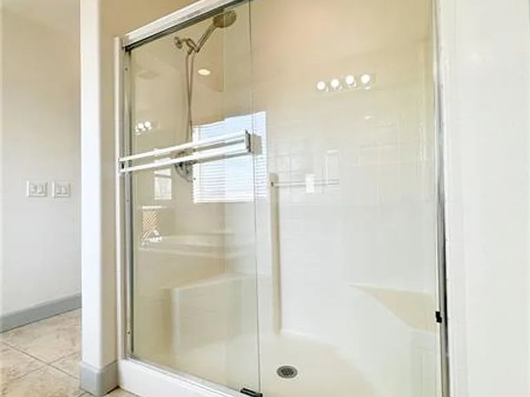 6596 Polonius Ct — Photo 20