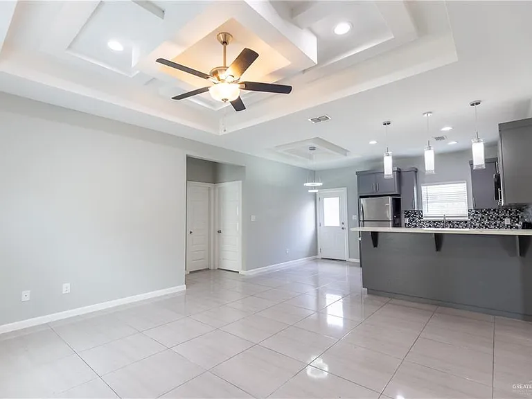2902 Sabercat Ave #4 — Photo 4