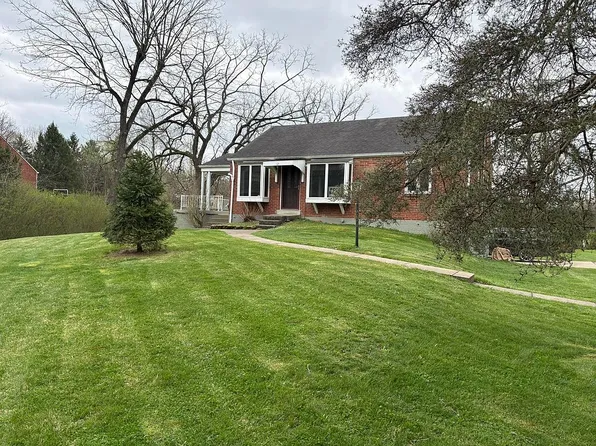 121 Parkwood Ln, McMurray, PA 15317