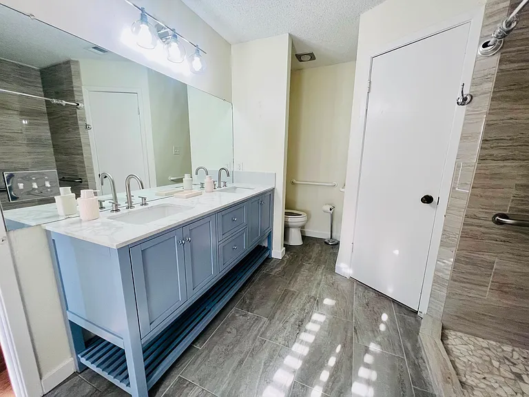 1704 Foxfire Dr — Photo 10