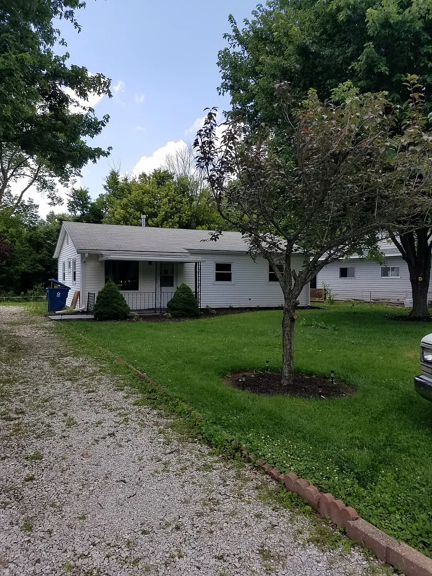 3454 Bradford Dr photo 1