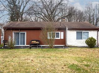 4365 Burkey Rd, Youngstown, OH 44515