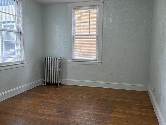4th image of 65 Whiting St #2L