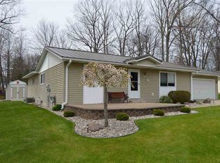 110 Peninsula, Houghton Lake, MI 48629